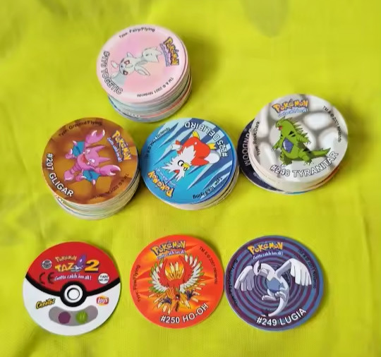 Pokemon Tazos 100/100 Generation 2 - Complete Set Pokemon Tazos 100/100 Generation 2 - Complete Set