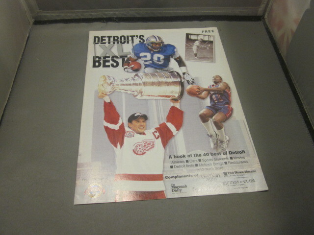 DETROIT'S XL BEST FEBRUARY 2006 MAGAZINE 