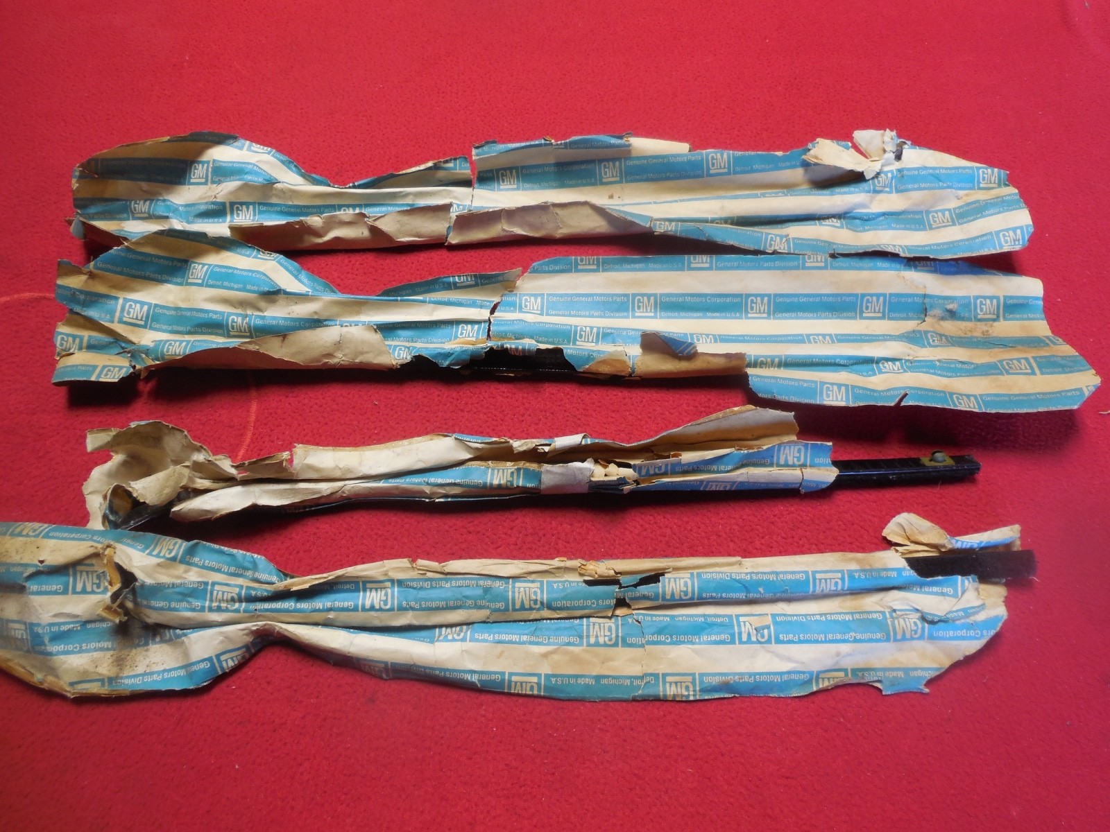 NOS 1955 - 59 Chevrolet GMC Apache Cameo 3100 door window sealing strips Fuzzies