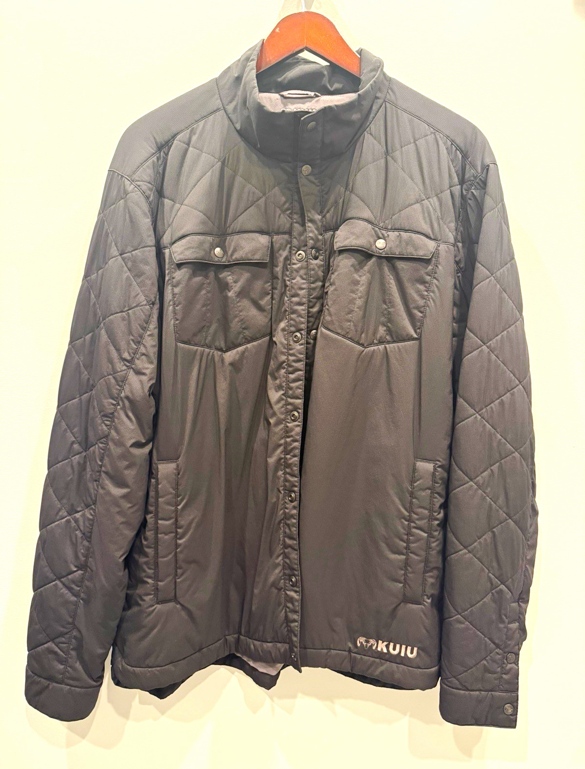 KUIU Men’s XL Black Base Camp Insulated Water Resistant Jacket Polyester/Nylon