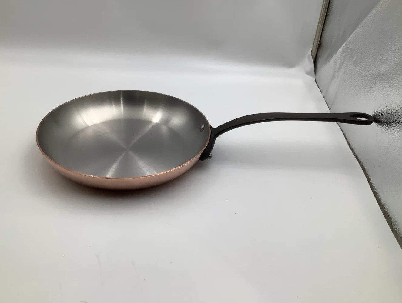 Mauviel 1830 M\'Heritage 250 CI Copper Frying Pan, 10.2-In — Open Box #13