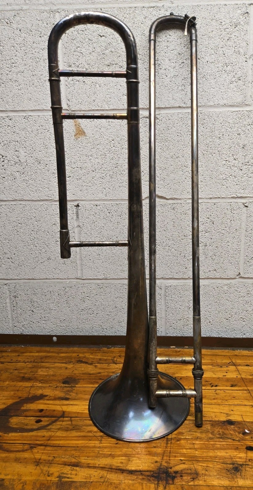 C.G. Conn 1916 Trombone Elkhart IN Silver Plate Engraved 8” Copper Wash Bell C.G. Conn 1916 Trombone Elkhart IN Silver Plate Engraved 8” Copper Wash Bell