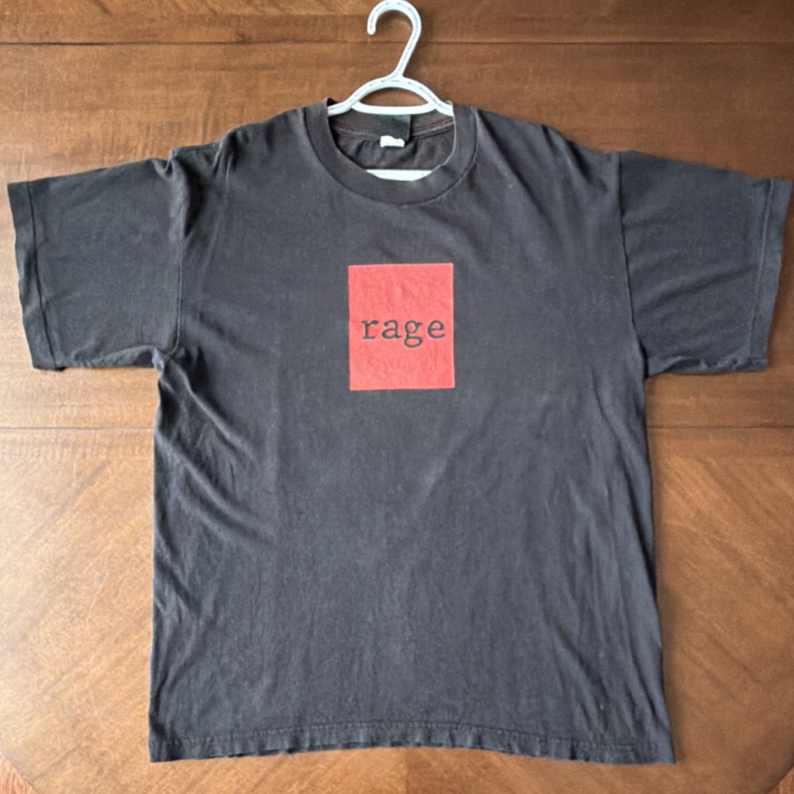 Rage Against the Machine Guerrilla Radio Giant Brand T-Shirt XL Vintage 90s Y2K Rage Against the Machine Guerrilla Radio Giant Brand T-Shirt XL Vintage 90s Y2K
