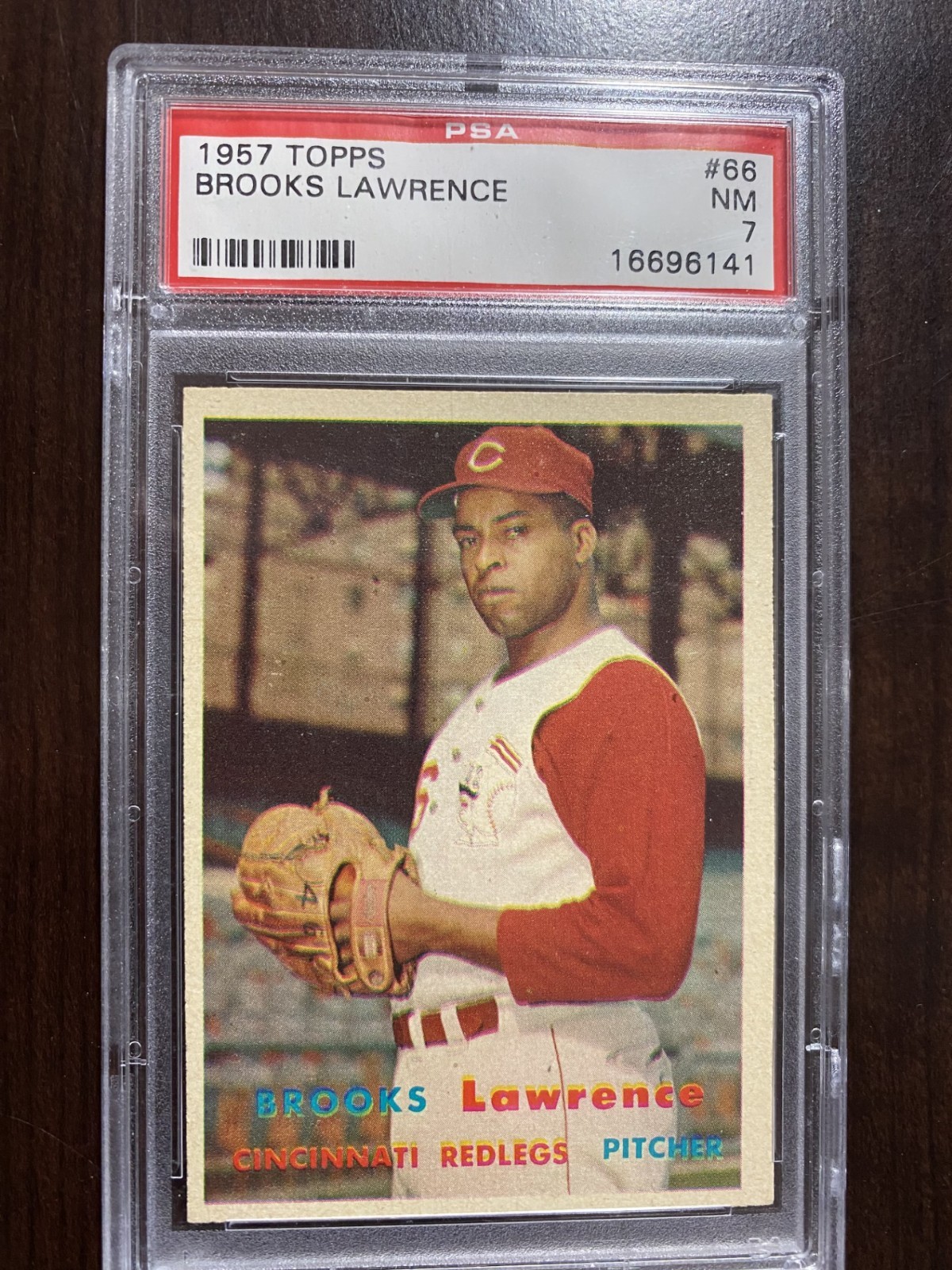 1957 Topps #66 Brooks Lawrence PSA 7 1957 Topps #66 Brooks Lawrence PSA 7