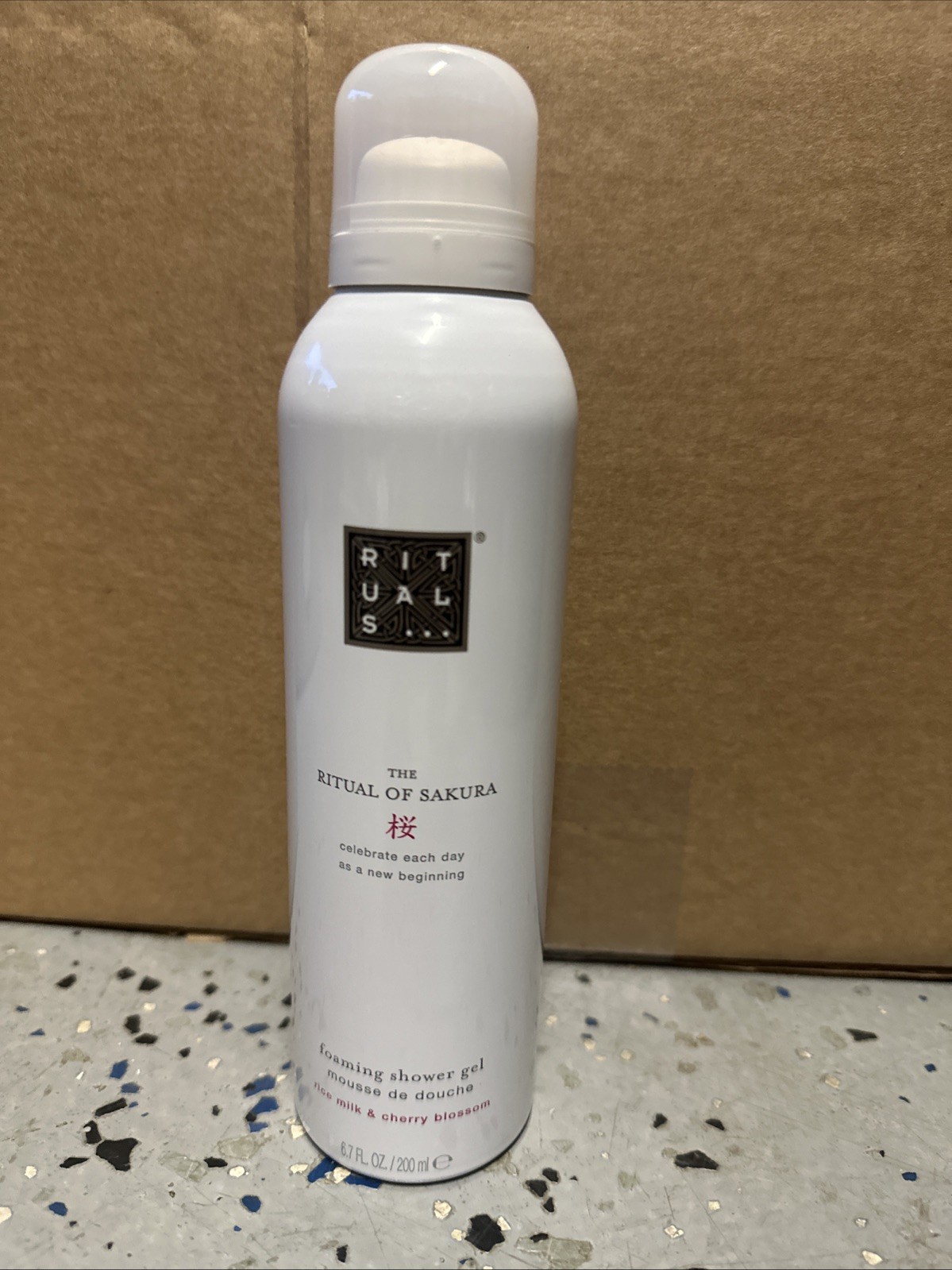 The Ritual of Sakura Foaming Shower Gel 6.7 oz, 200 ml - EXP 10/2027 The Ritual of Sakura Foaming Shower Gel 6.7 oz, 200 ml - EXP 10/2027