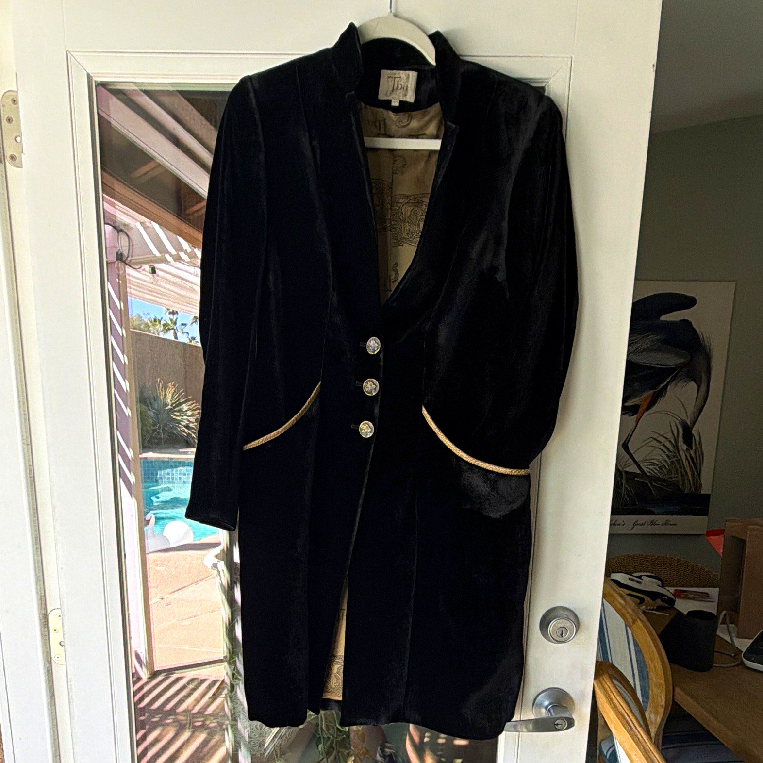 Women’s Black Long Overcoat IT 44 Regular Fit Button Front Pockets Women’s Black Long Overcoat IT 44 Regular Fit Button Front Pockets