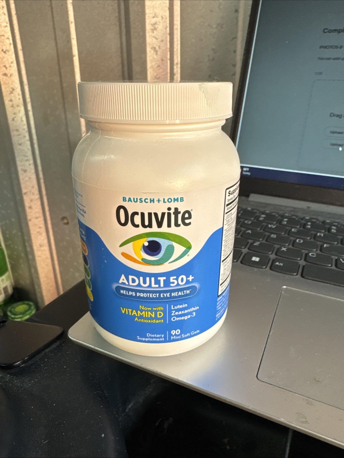 Bausch + Lomb Ocuvite Adult 50 Eye Vitamin & Mineral Supplement - 90 Softgels Bausch + Lomb Ocuvite Adult 50 Eye Vitamin & Mineral Supplement - 90 Softgels