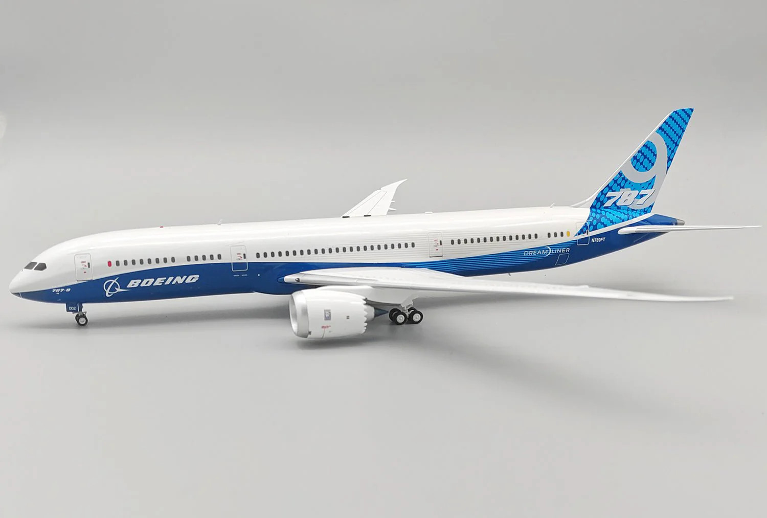 INFLIGHT / BOEING COMPANY / B787-9 / N789FT / IF789BOEING789FT / 1:200