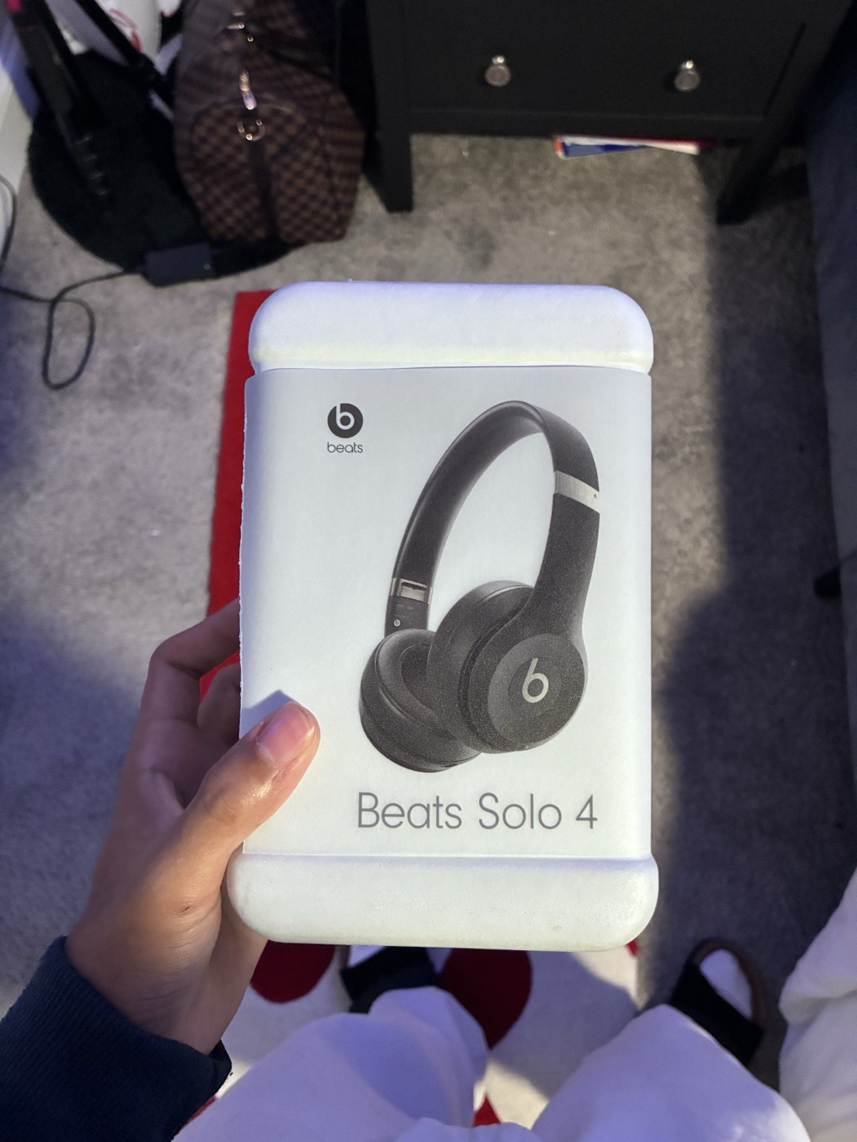 Brand New Never Worn Beats Solo 4 Wired & Wireless Headphones