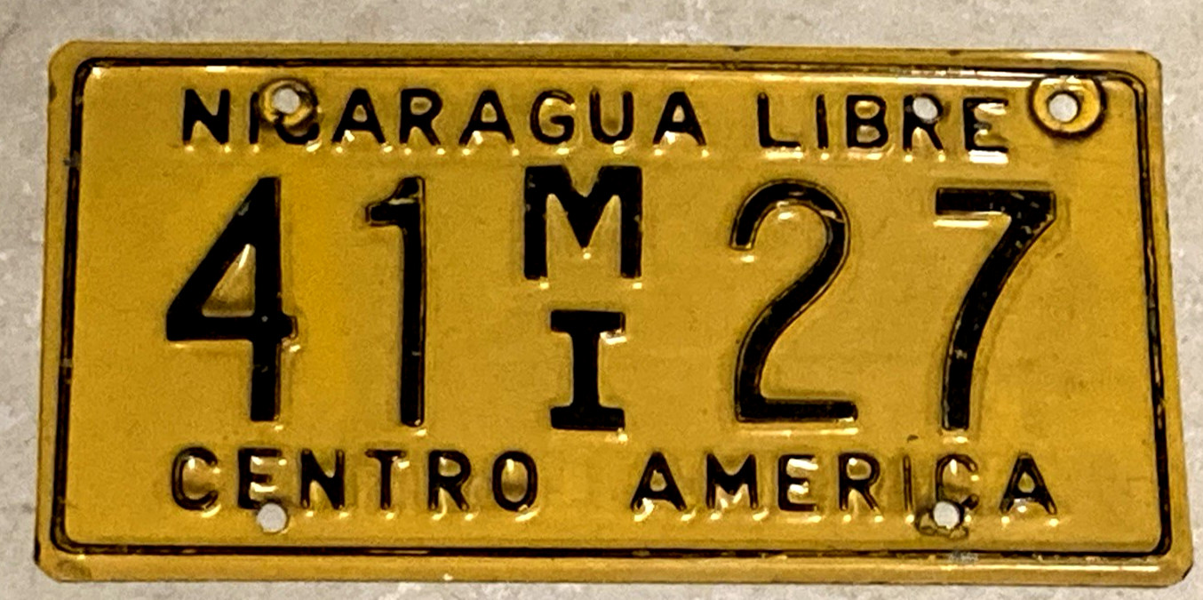 1980-1989 Nicaragua License Plate 41 MI 27 INTERNATIONAL MISSION Red Cross, NGOs