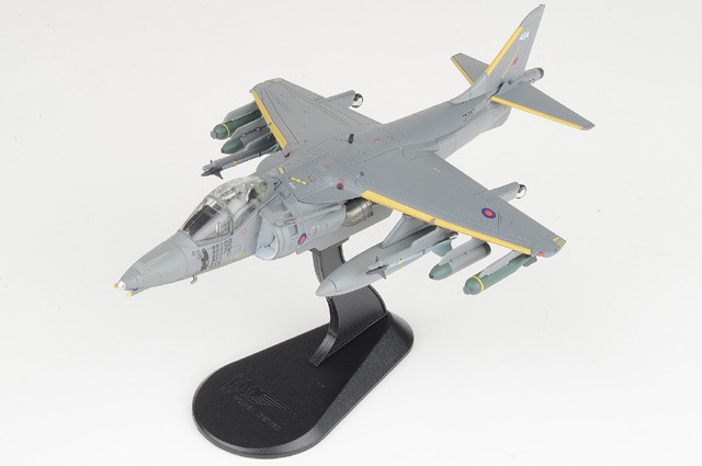 HA2650 Hobby Master Harrier GR.Mk 7 1/72 Model Michelle RAF No.1 Sqn HA2650 Hobby Master Harrier GR.Mk 7 1/72 Model Michelle RAF No.1 Sqn