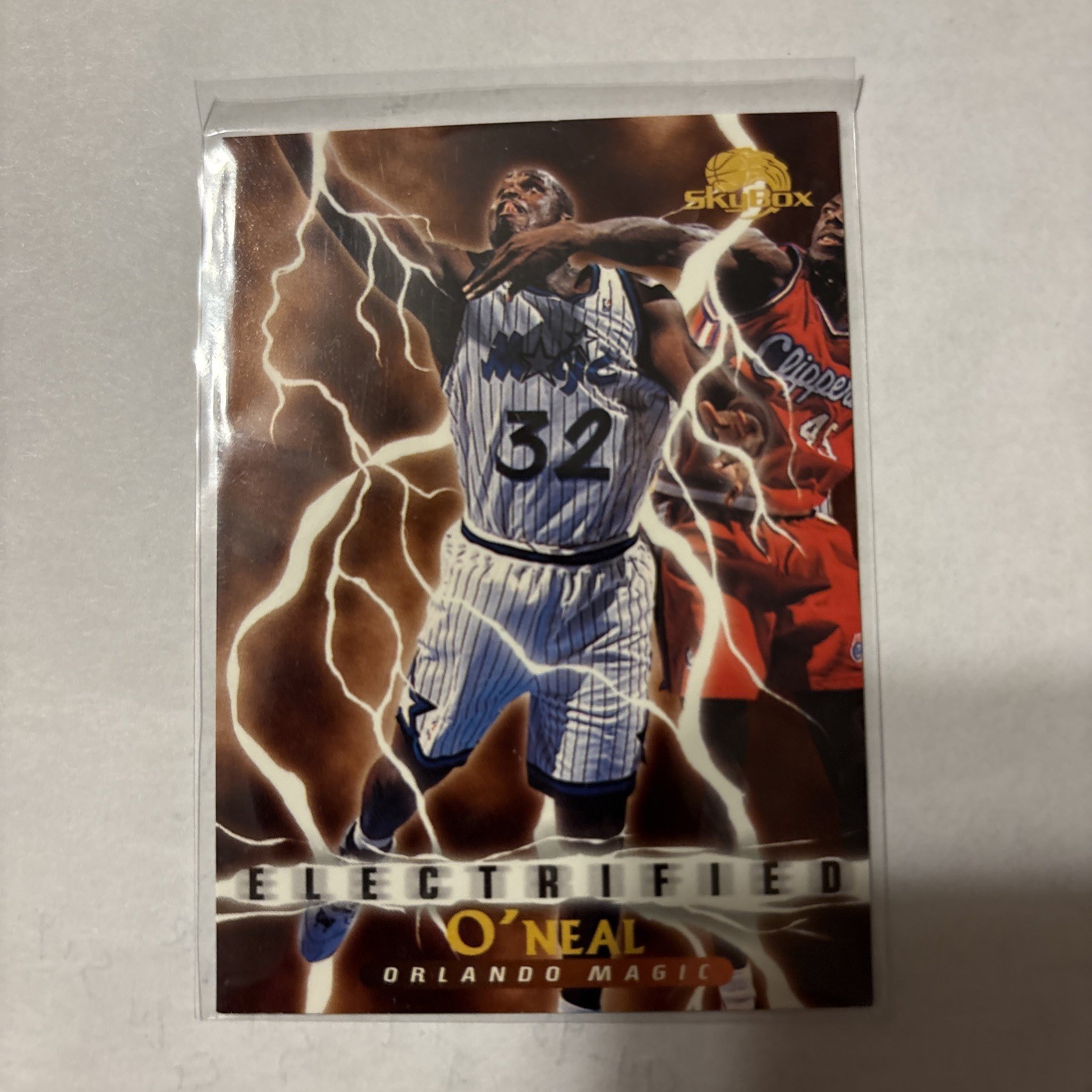 1995-96 Skybox Premium Shaquille O\'Neal Electrified #293 Shaq HOF