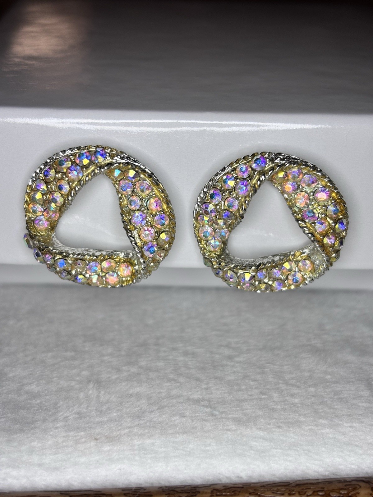 Vtg 1950s Gold Pavé AB Rhinestone Open Swirl Wreath Statement Clip On Earrings Vtg 1950s Gold Pavé AB Rhinestone Open Swirl Wreath Statement Clip On Earrings