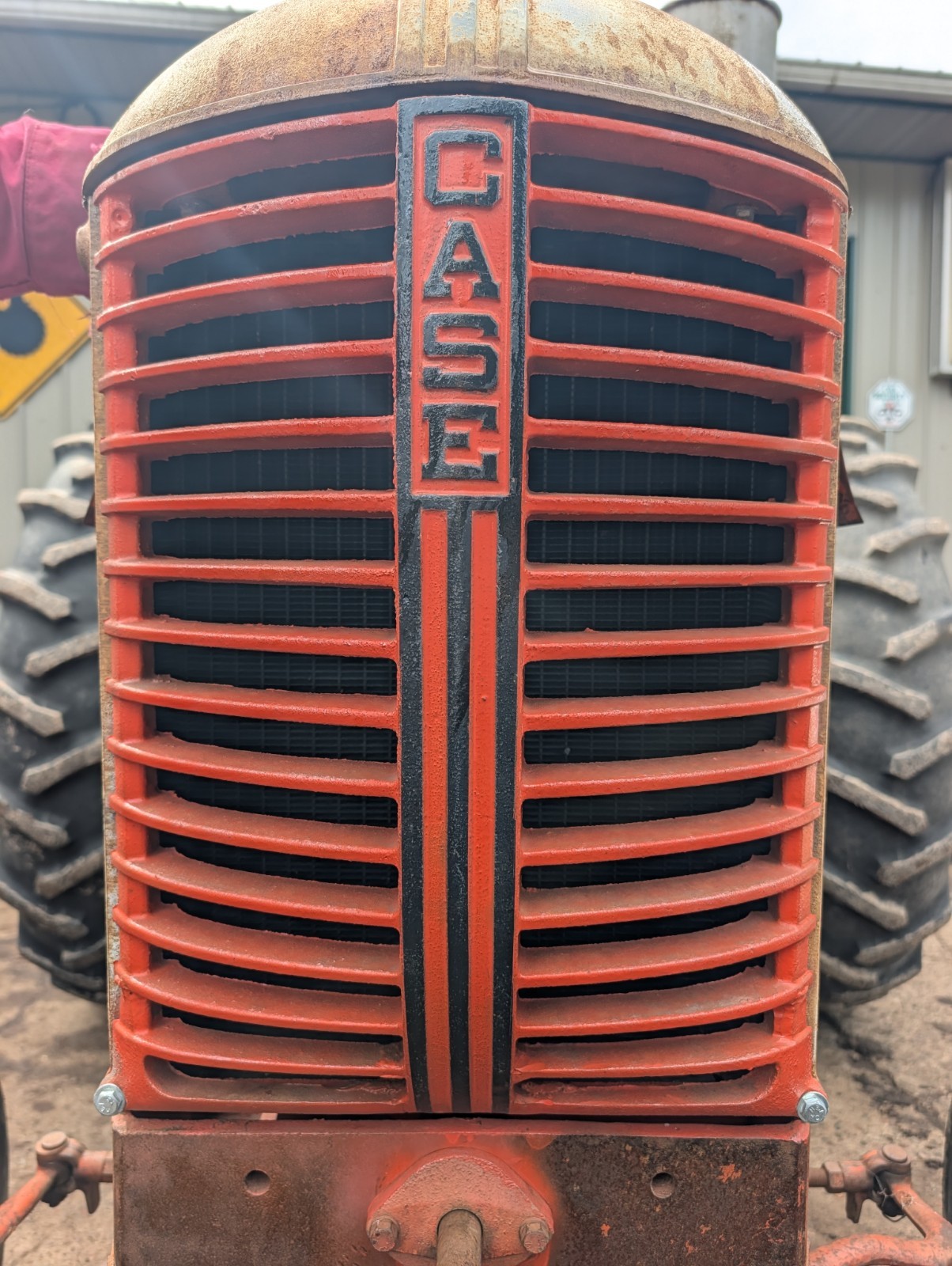 Case DC Tractor NICE ORIGINAL cast front grill 5358A Nice Clean Case Grill Case DC Tractor NICE ORIGINAL cast front grill 5358A Nice Clean Case Grill