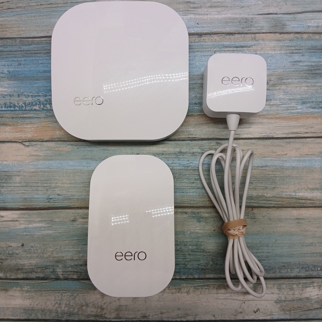 Eero Pro B010001 Router & 1 Beacons D010001 Mesh Wi-Fi System Lightly Used Eero Pro B010001 Router & 1 Beacons D010001 Mesh Wi-Fi System Lightly Used