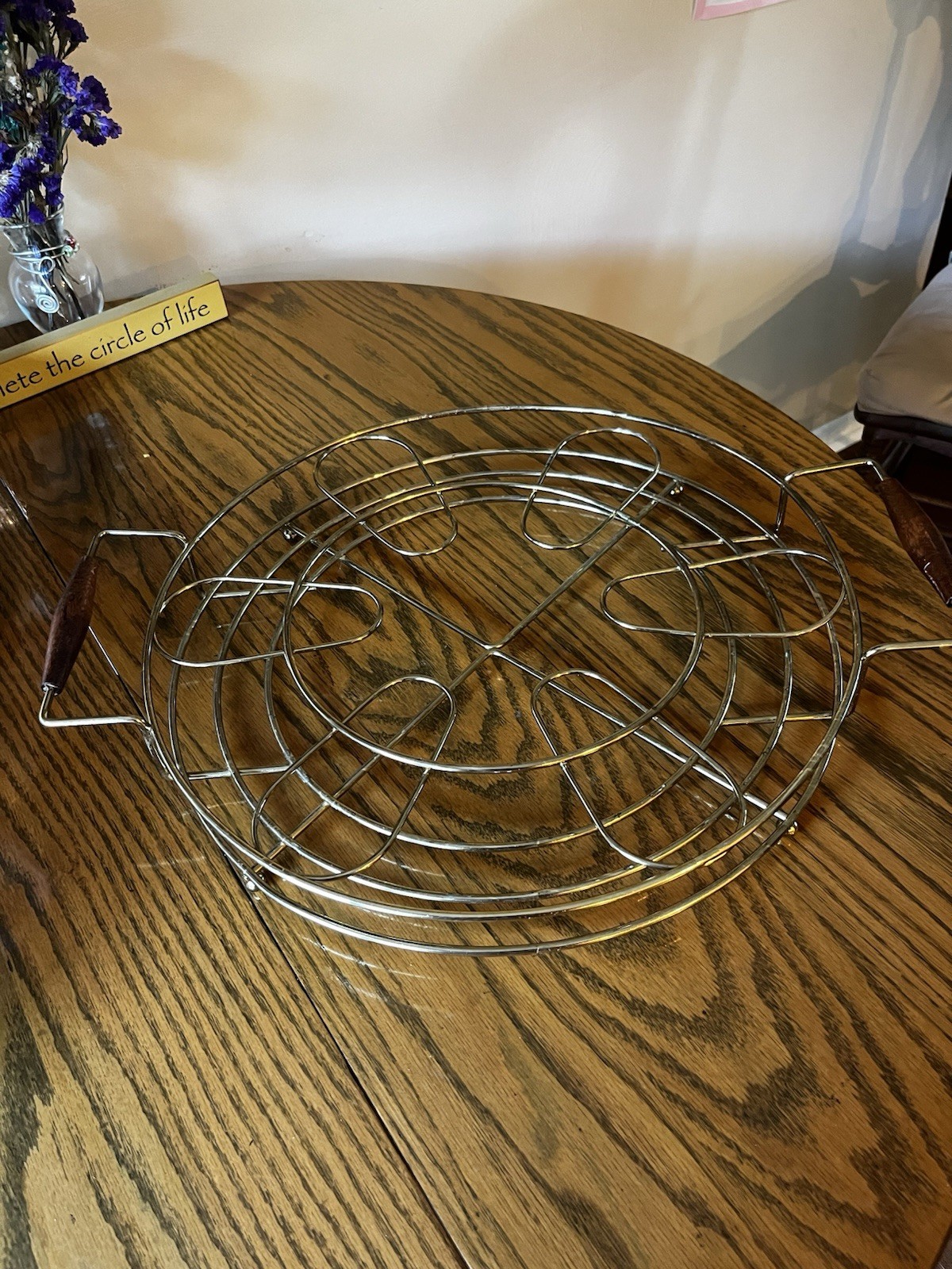 Vintage MCM Gold Tone Wire Drink Carrier Caddy 18 Glass Tumbler Holder Retro Bar Vintage MCM Gold Tone Wire Drink Carrier Caddy 18 Glass Tumbler Holder Retro Bar