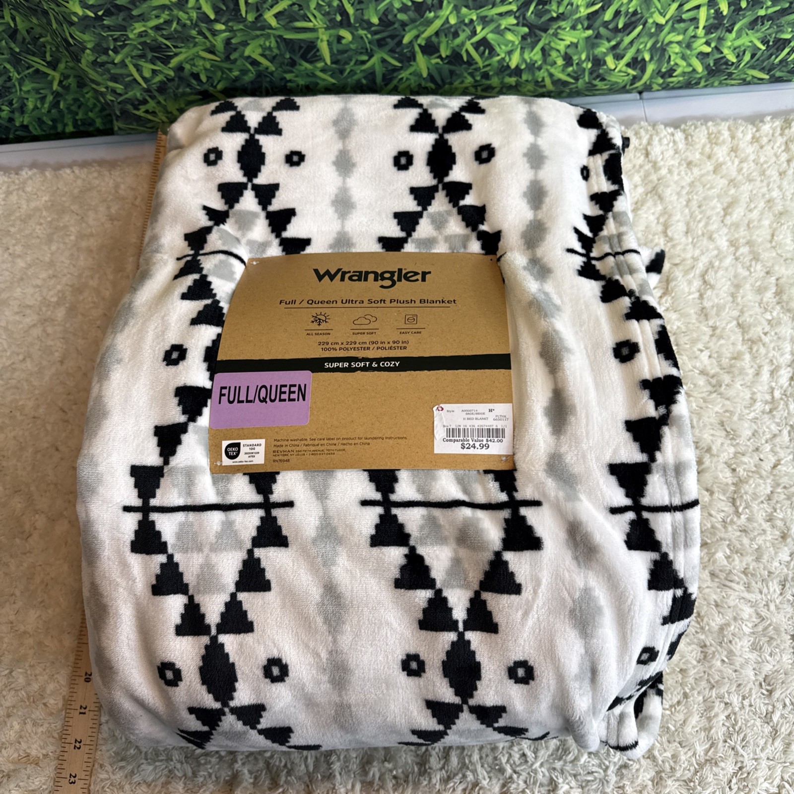 Wrangler Plush Blanket 90”x90” Black White Southwestern Tribal Geometric Aztec