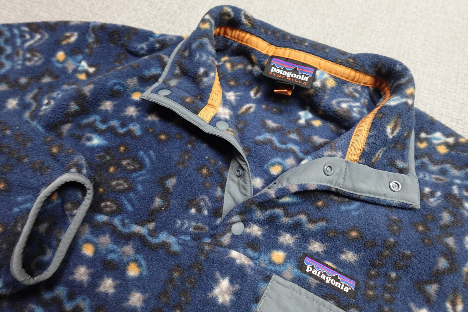 Patagonia Synchilla Pullover Mens Medium Blue Fleece Snap-T Geometric Print