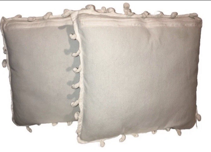 Heritage  Fun Lane Vintage Crochet Lace 14” 2 Pillows White Cottage Chic