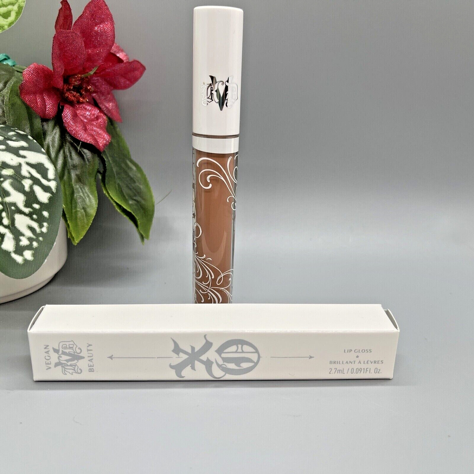 KVD Kat Von D Vegan Beauty XO Lip Gloss CAMELLIA 10 Warm Beige Full Size NEW KVD Kat Von D Vegan Beauty XO Lip Gloss CAMELLIA 10 Warm Beige Full Size NEW