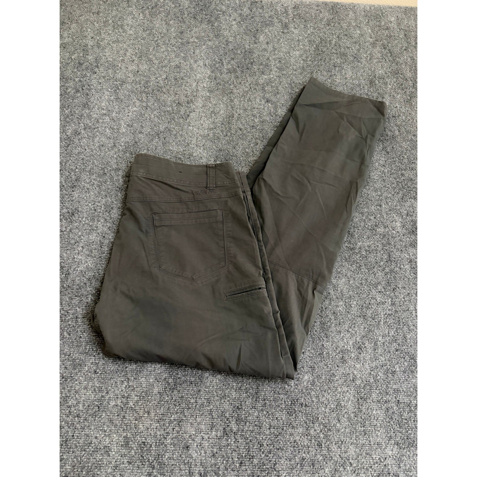 KUHL Slax Mens 38x36 Charcoal Gray Tapered Fit Technical Pants 5090 KUHL Slax Mens 38x36 Charcoal Gray Tapered Fit Technical Pants 5090