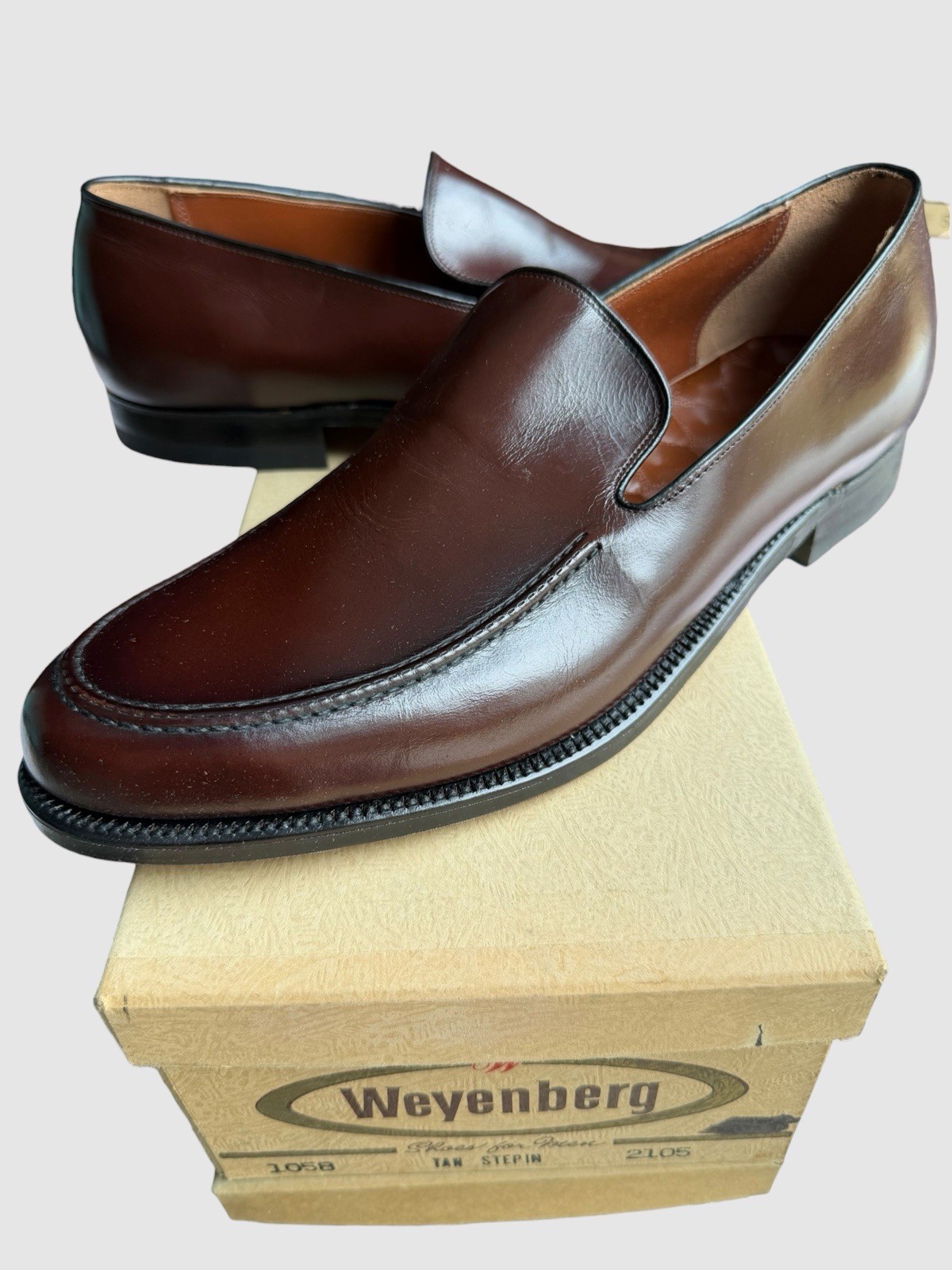 Vintage 1950s Weyenberg Mens Brown Leather Step In Loafers NOS 10.5 B E43