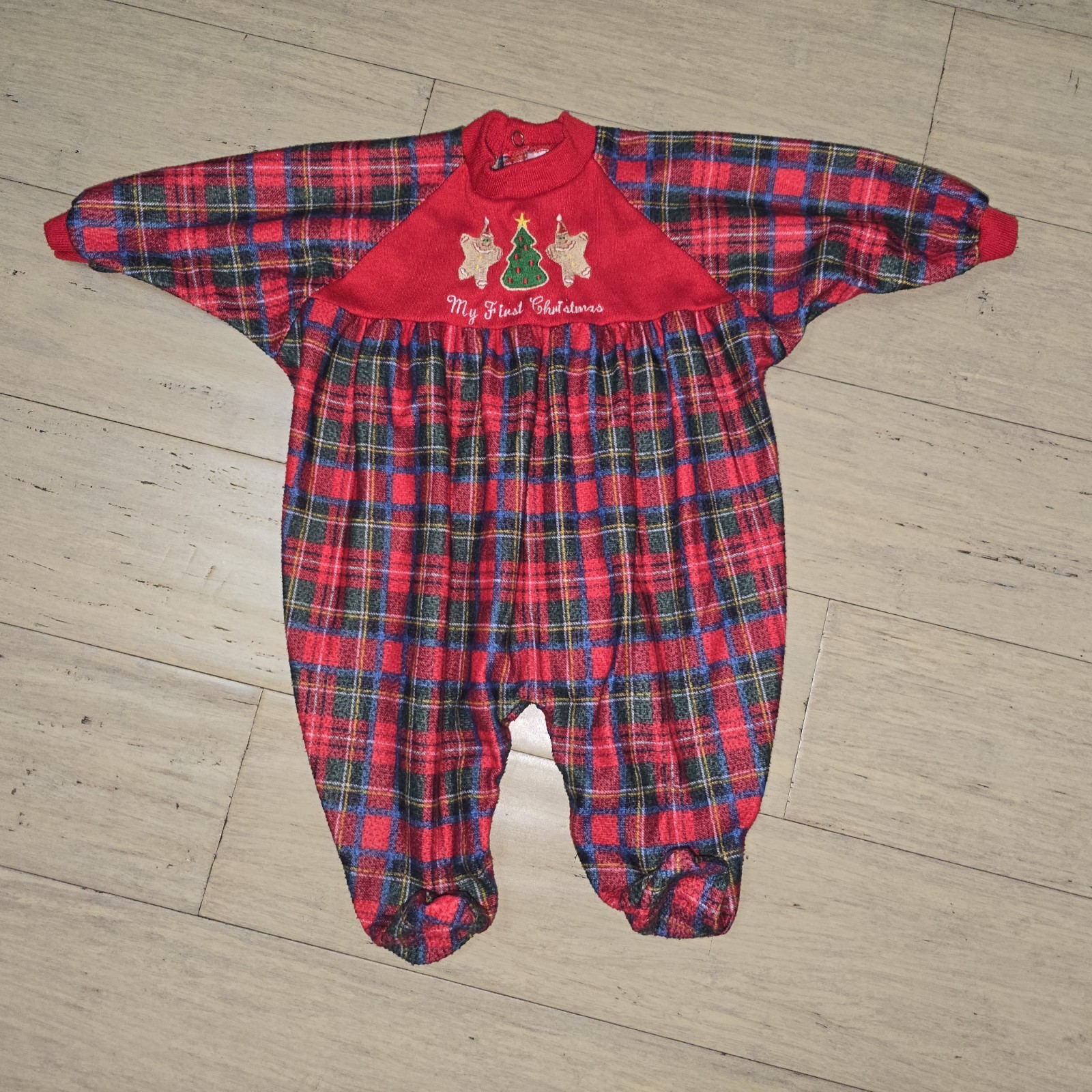 Vintage Christmas One Piece Sleeper Romper Red Plaid 0-3 Months Bright Future Vintage Christmas One Piece Sleeper Romper Red Plaid 0-3 Months Bright Future