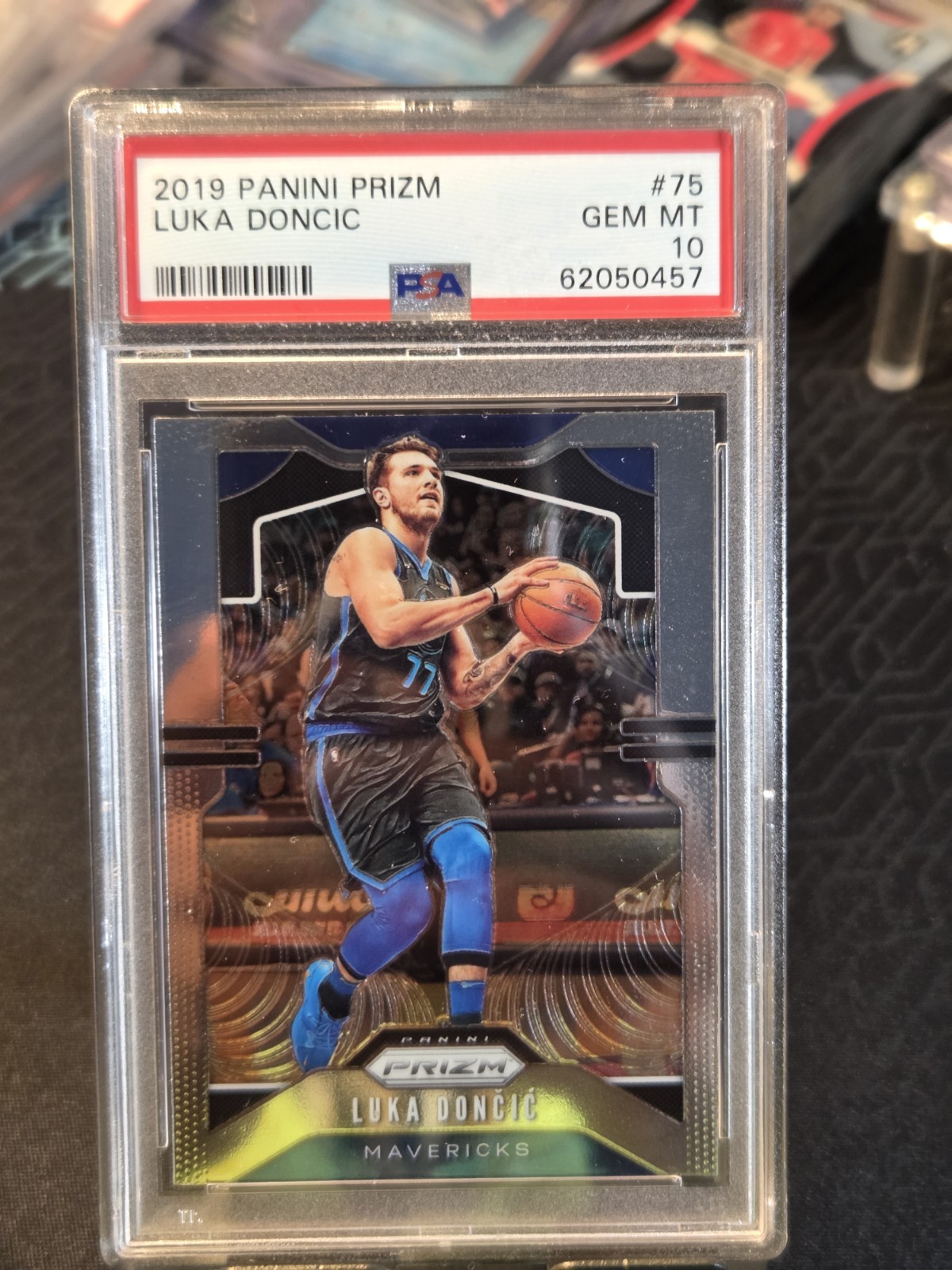 2019 Panini Prizm LUKA DONCIC #75 PSA 10 GEM MINT 