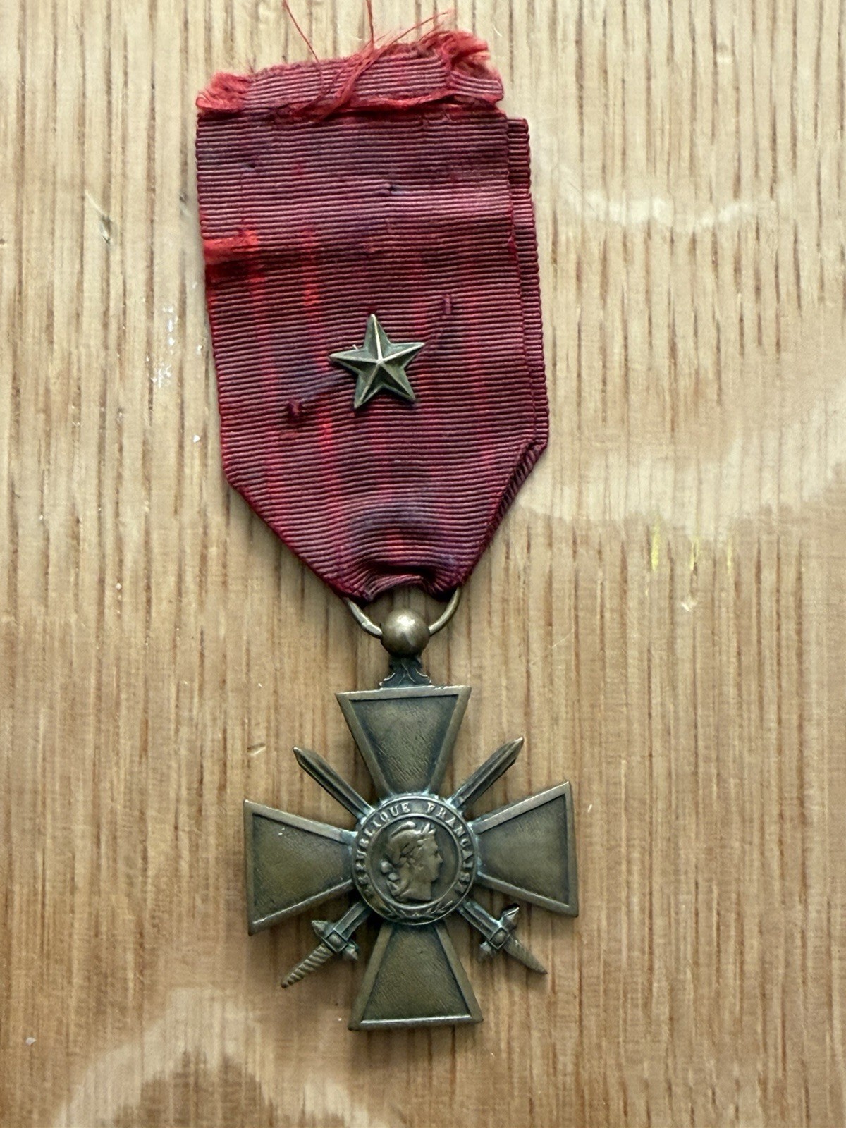 WW1 Authentic French Croix de Guerre Medal Ribbon Star Worn Souvenir Relic WW1 Authentic French Croix de Guerre Medal Ribbon Star Worn Souvenir Relic