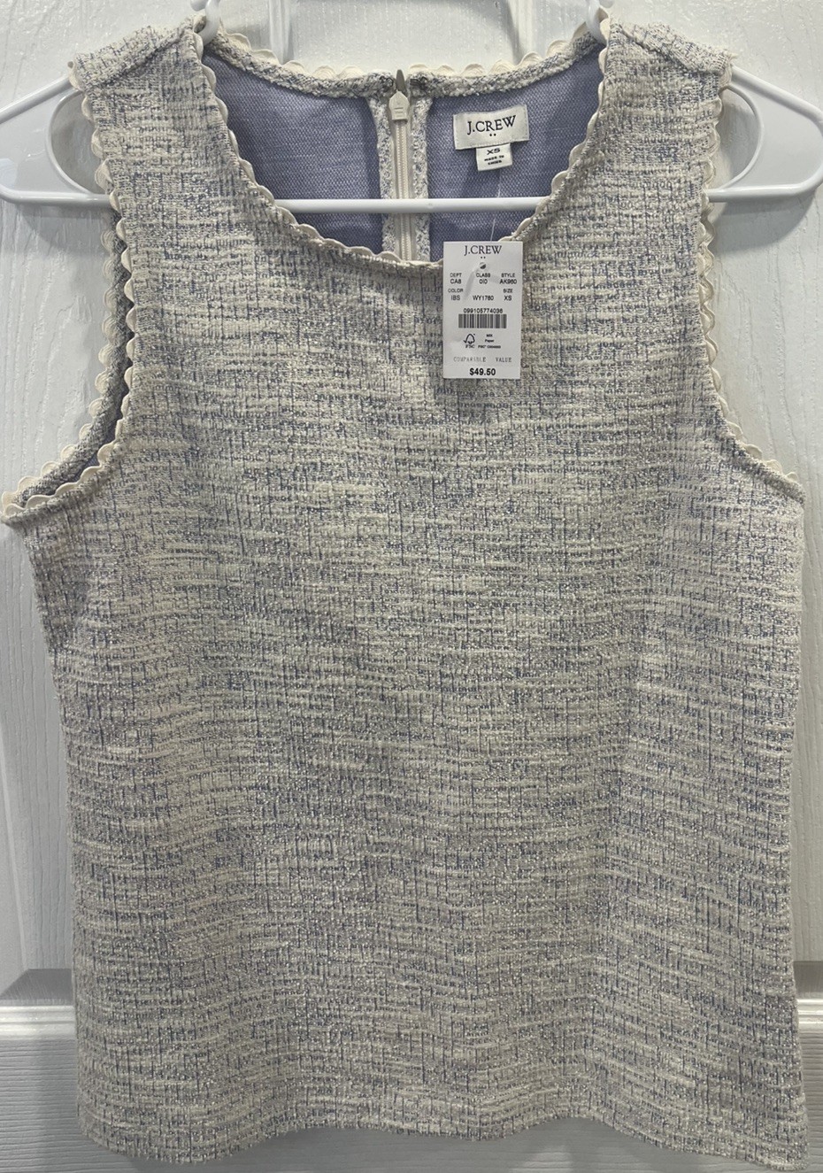 NWT J.Crew Tweed Scallop Trim Sleeveless Top Women’s XS Ivory/Light Blue NWT J.Crew Tweed Scallop Trim Sleeveless Top Women’s XS Ivory/Light Blue