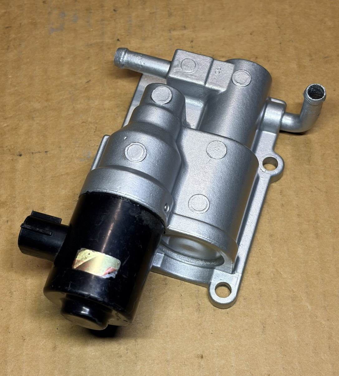 OEM MAZDA 95-00 MILLENIA 2.5L V6 IDLE AIR CONTROL VALVE KL47-20-660  138200-5050