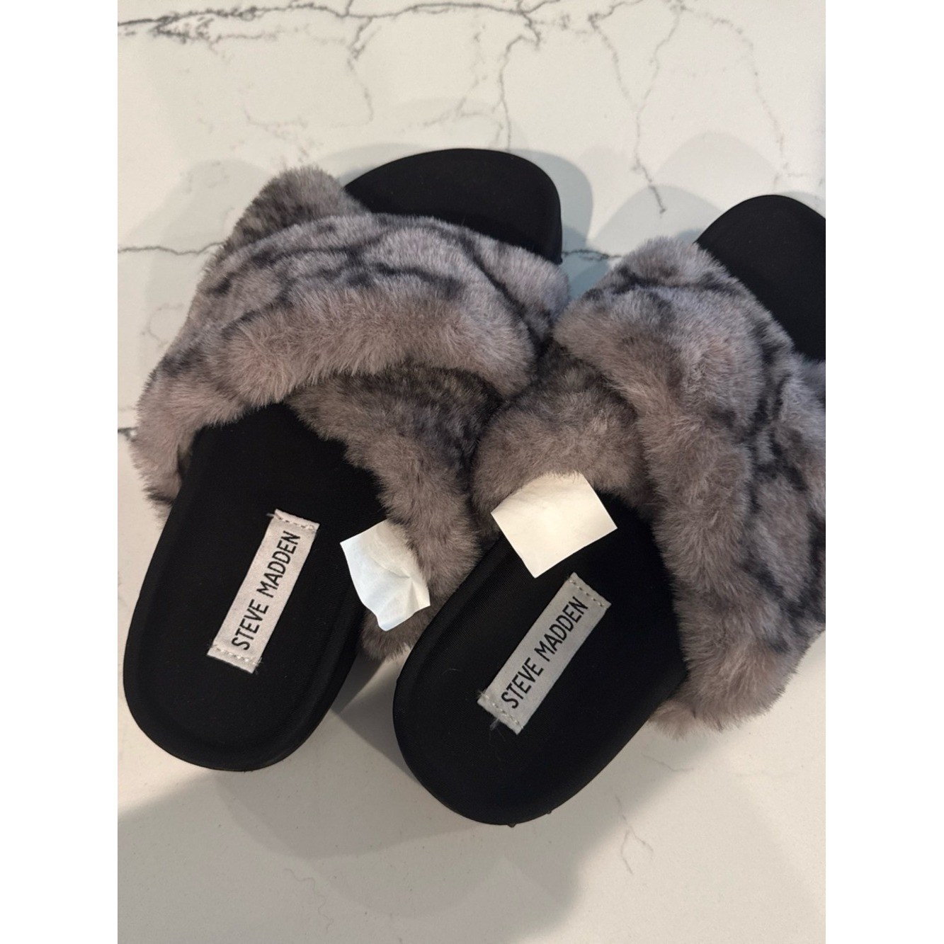 Steve Madden Womens Amari Snake Slipper US Size 6 Steve Madden Womens Amari Snake Slipper US Size 6