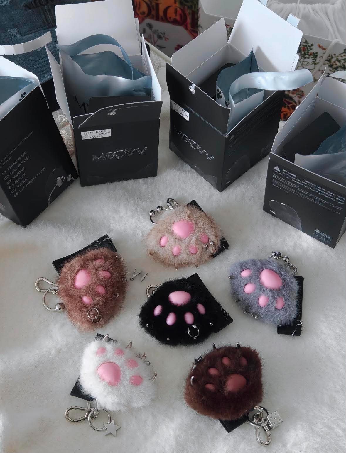 (Select member) MEOVV OFFICIAL 1st EP ALBUM MY EYES OPEN VVIDE JELLY PAW ver.