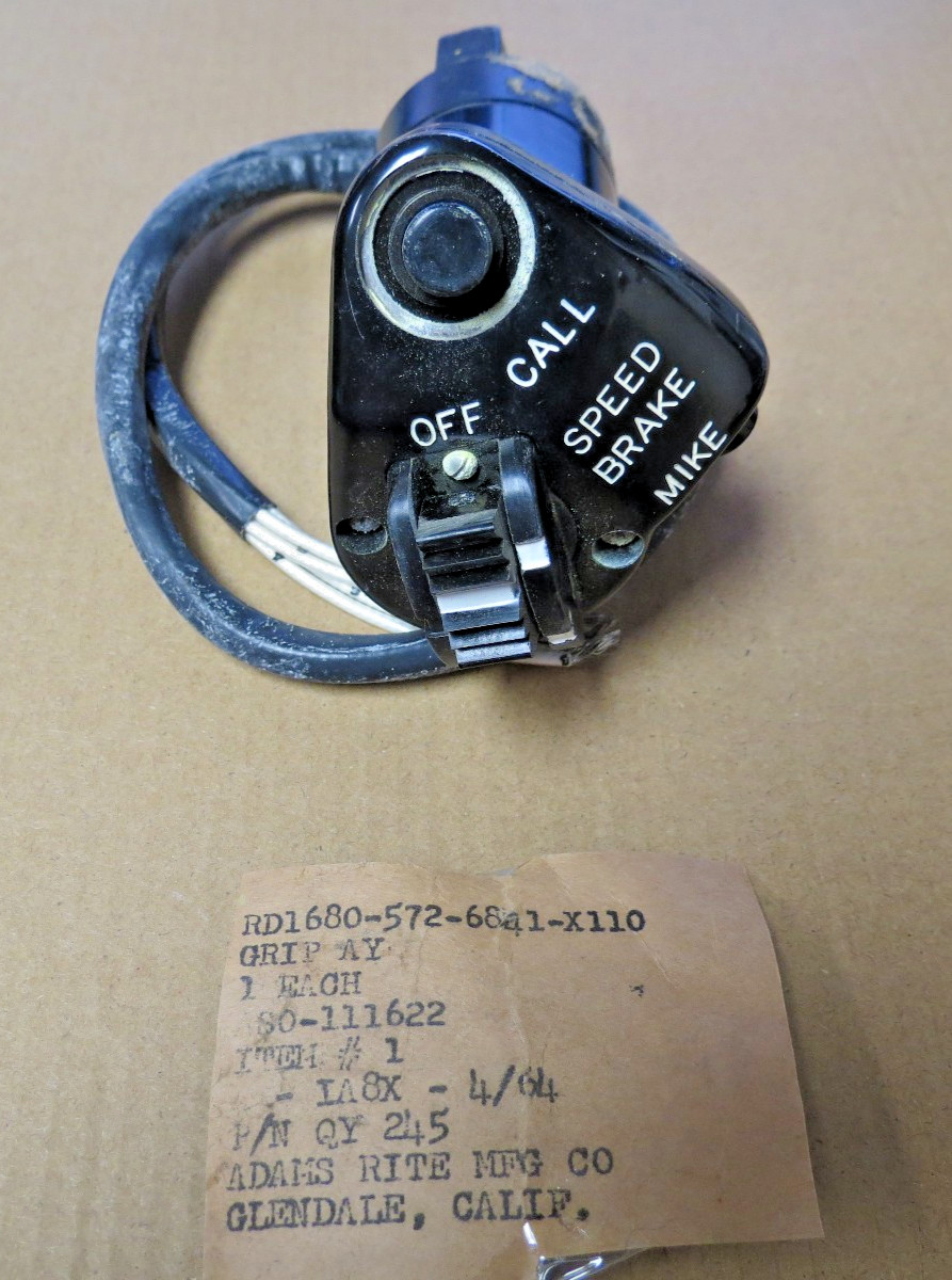 RARE 1964 Military Navy Aircraft Pilot Speed Brake Control Stick Grip QY245 New