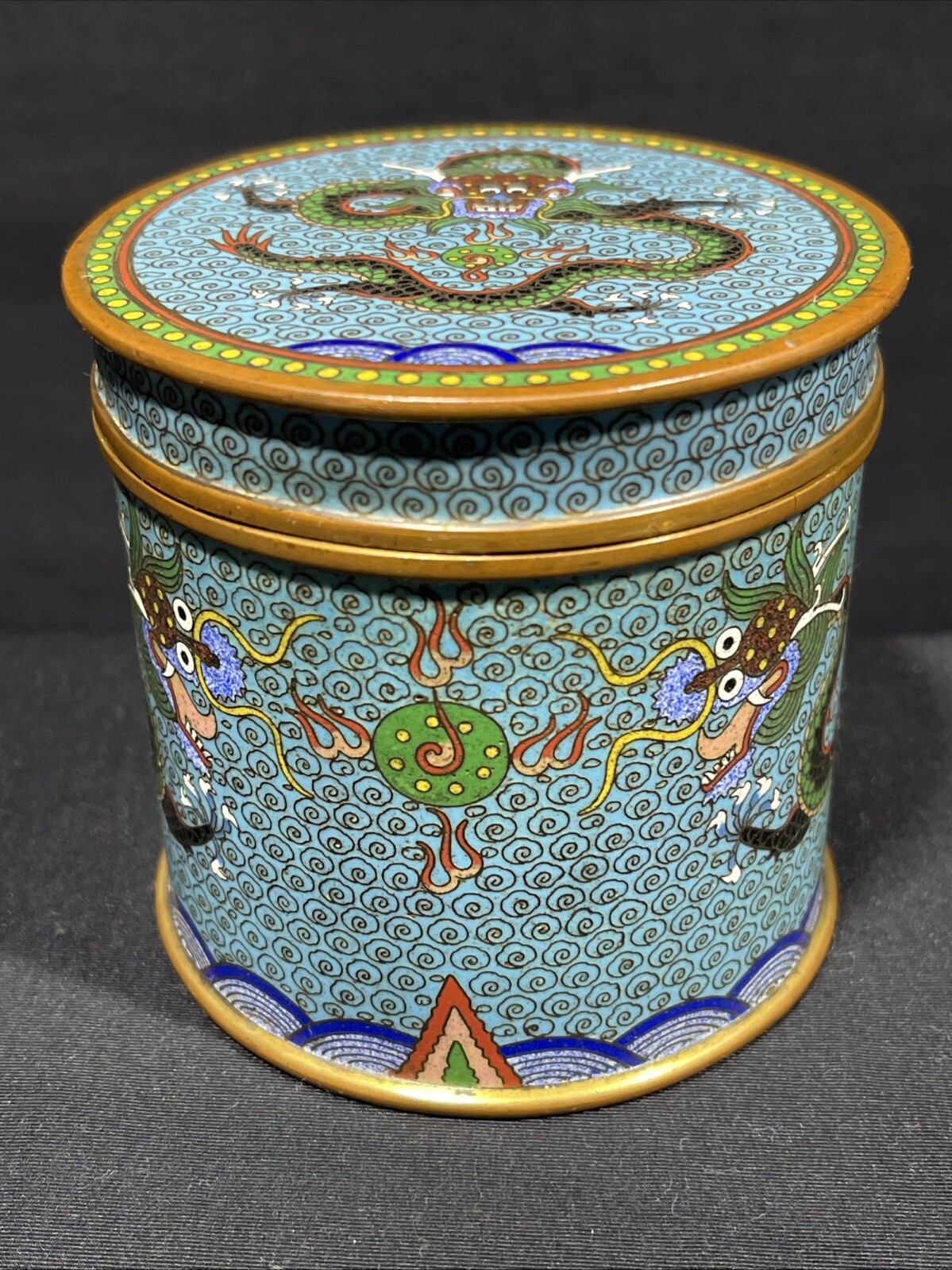 A 19th/20th century Chinese gilded enamel cloisonne big dragon A 19th/20th century Chinese gilded enamel cloisonne big dragon