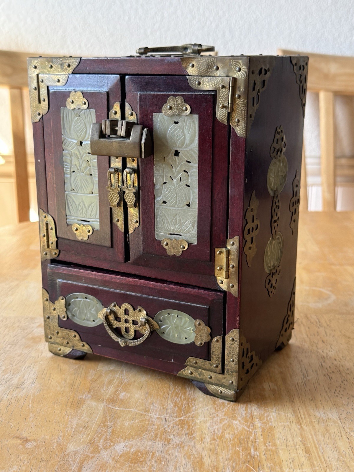 VTG Chinese Rosewood Jewelry Box Brass, Carved Jade Inlays, Red Silk Lined