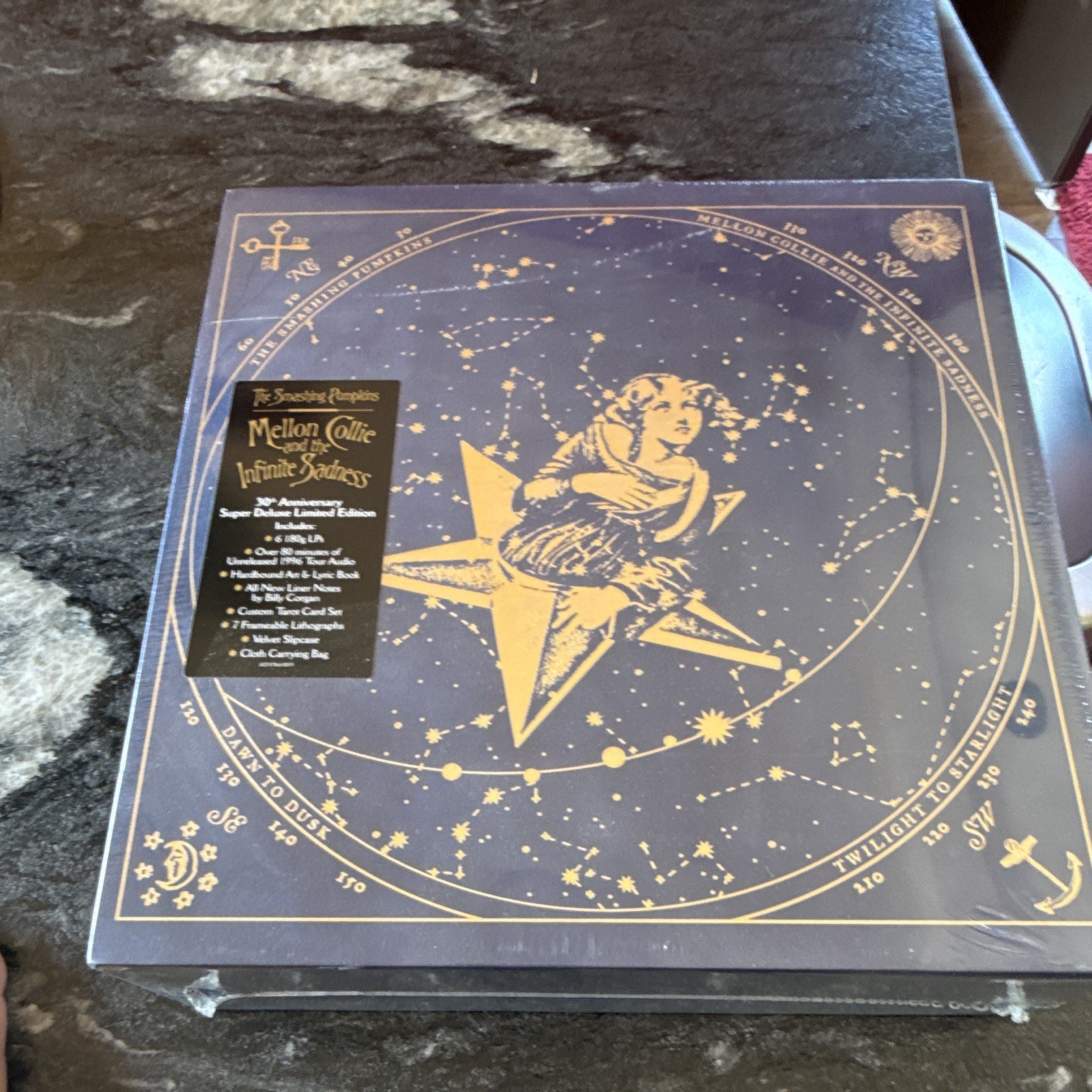 The Smashing Pumpkins Mellon Collie and the Infinite Sadness Vinyl Box Set LE The Smashing Pumpkins Mellon Collie and the Infinite Sadness Vinyl Box Set LE