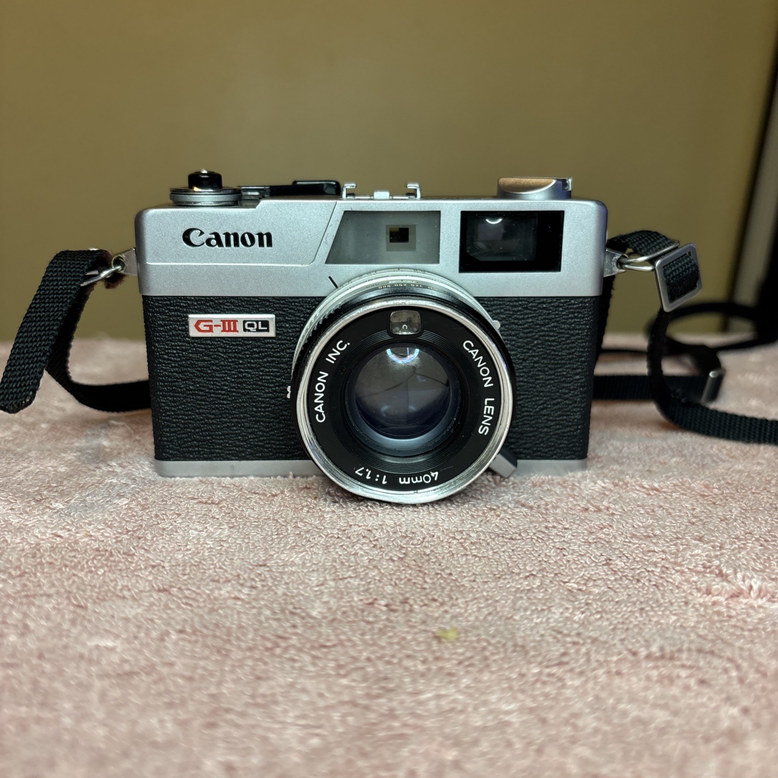 Canon Canonet QL17 GIII Rangefinder 40mm Film Camera Tested Canon Canonet QL17 GIII Rangefinder 40mm Film Camera Tested