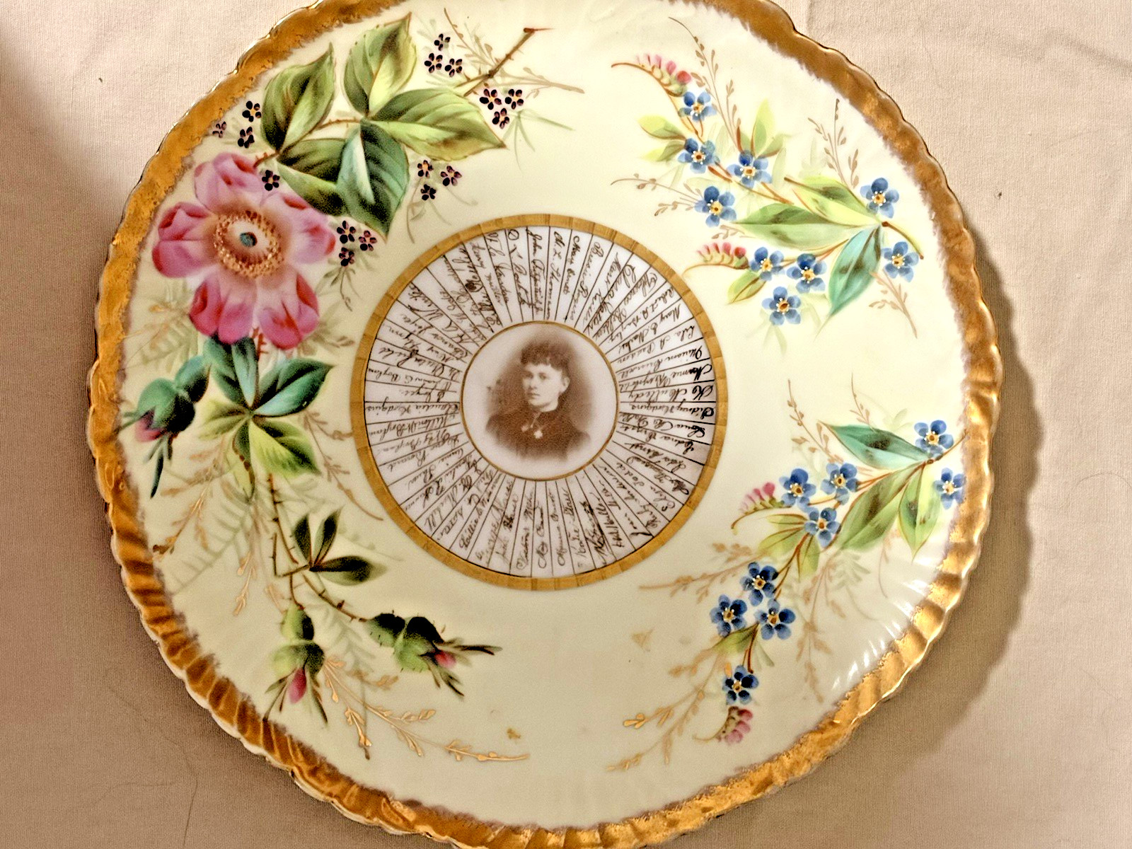 ANTIQUE JPL FRANCE LIMOGES PORTRAIT PRESENTATION PLATE SIGNED NAMES c1890S 8.5 ANTIQUE JPL FRANCE LIMOGES PORTRAIT PRESENTATION PLATE SIGNED NAMES c1890S 8.5