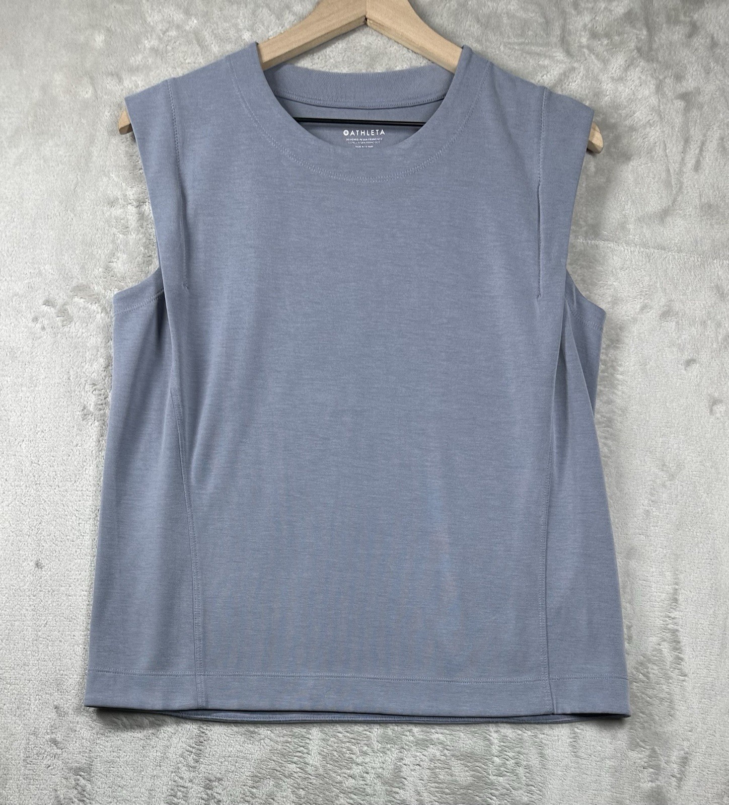Athleta Seasoft Tank Crew Womens Sz Medium Blue Stretch Athletic Lounge 882489