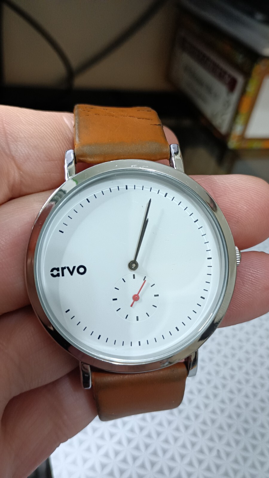 ARVO Vintage Men's Watch Silver Tone Leather Quartz 43 mm ARVO Vintage Men's Watch Silver Tone Leather Quartz 43 mm