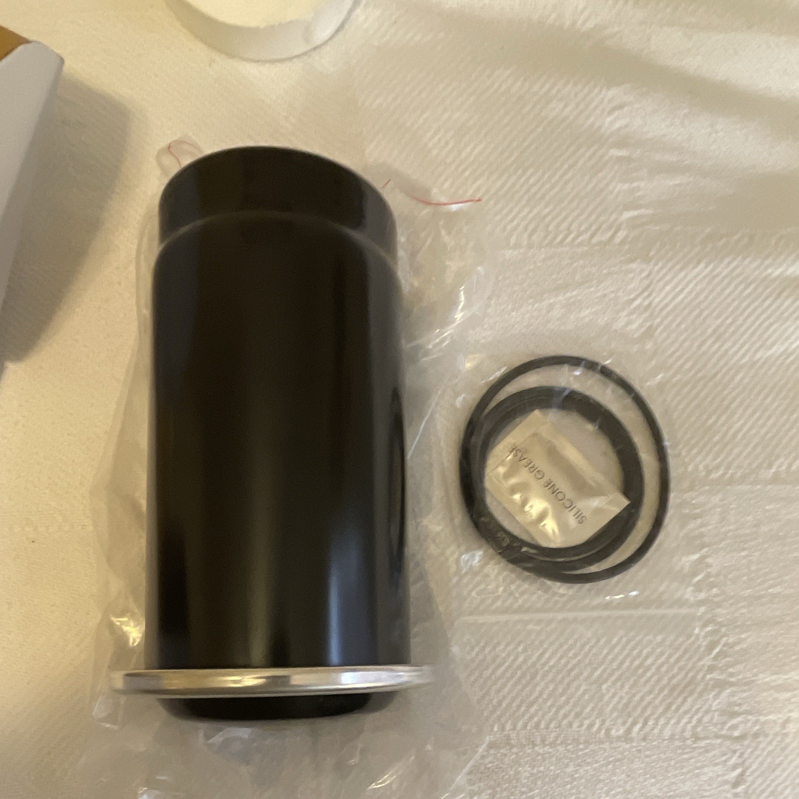 107796PG AD-9 PuraGaurd air dryer cartridge, New, Replaces Bendix 107796PG 107796PG AD-9 PuraGaurd air dryer cartridge, New, Replaces Bendix 107796PG