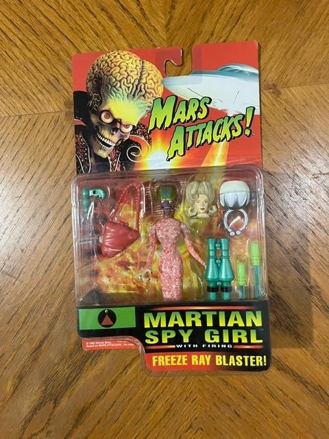 Vintage 1996 Mars Attacks Martian Spy Girl Action Figure NOS Unopened Vintage 1996 Mars Attacks Martian Spy Girl Action Figure NOS Unopened