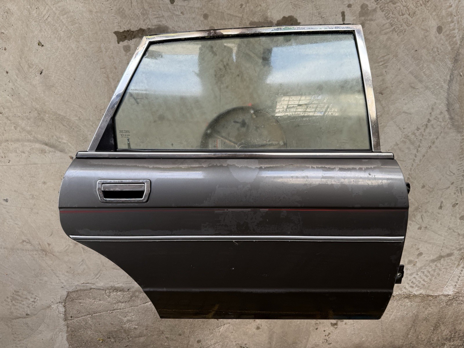 1988-1994 Jaguar XJ6, XJ40, Complete Passenger, Right Rear Door