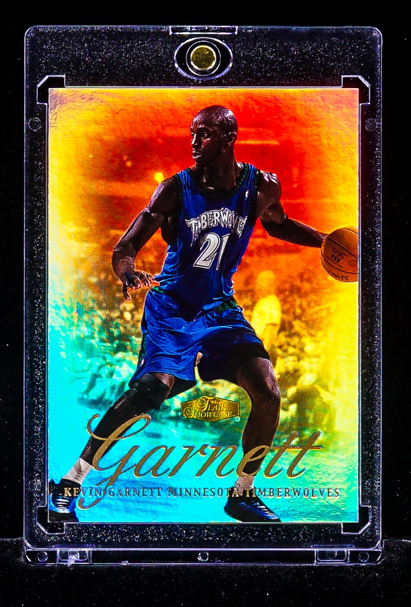 Kevin Garnett SHOWCASE REFRACTOR CARD Timberwolves HOF
