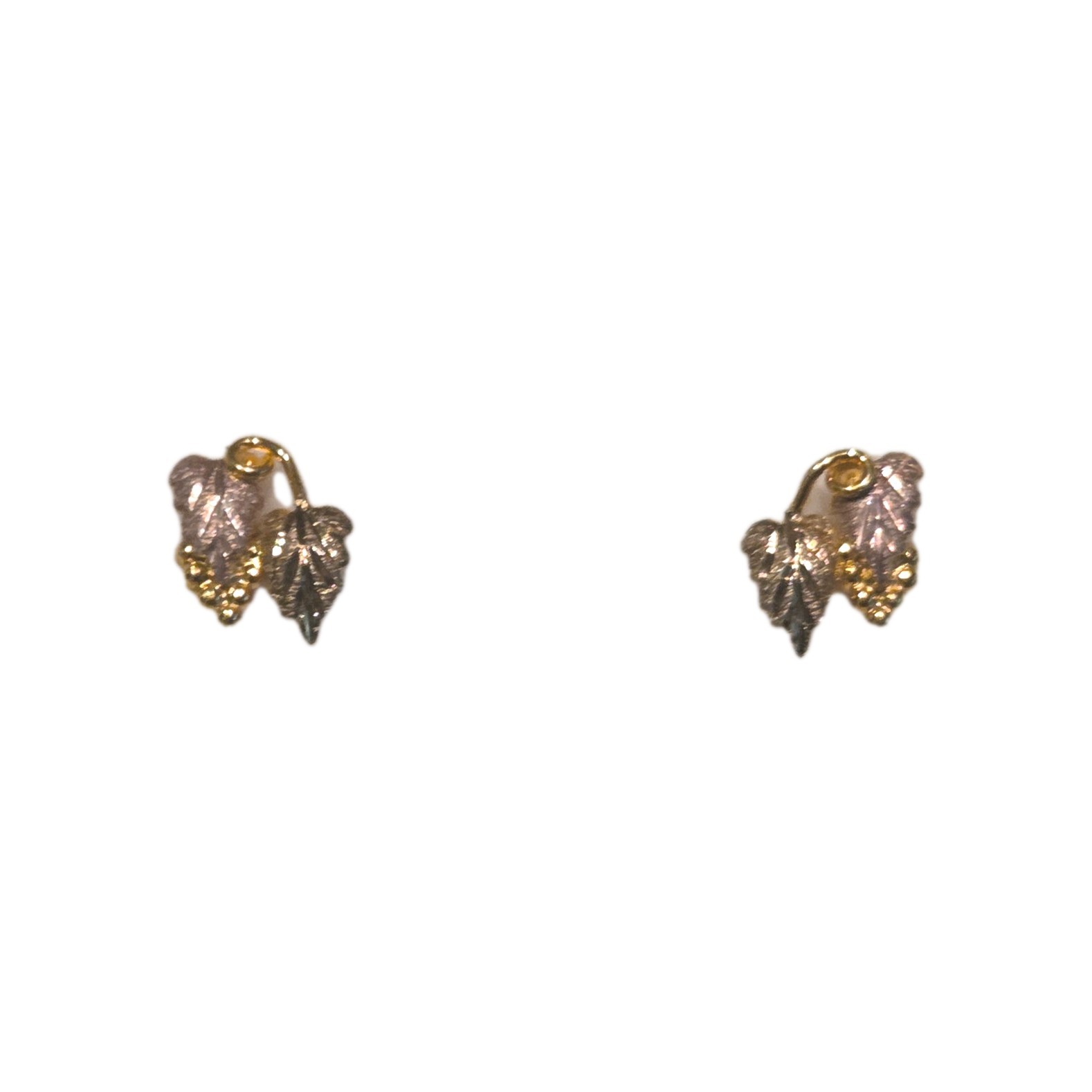 Vintage Landstroms Black Hills Gold Grape Leaf Stud Earrings 10K 12K Box.