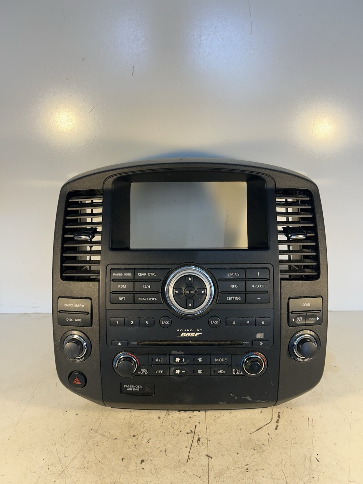 2008-2012 Nissan Pathfinder Center Dash Radio Bezel Bose Control OEM *Read* 2008-2012 Nissan Pathfinder Center Dash Radio Bezel Bose Control OEM *Read*