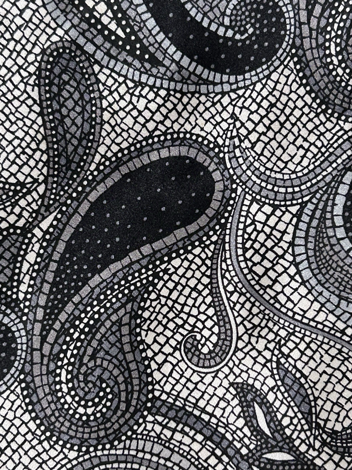 Italo Ferretti Mens Silk Necktie Italy Hand Made Gray Black Paisley 3.5 X 61 Italo Ferretti Mens Silk Necktie Italy Hand Made Gray Black Paisley 3.5 X 61