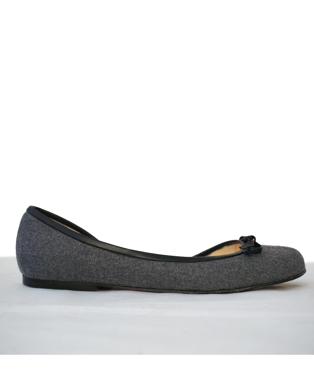 CHRISTIAN LOUBOUTIN sz 37.5 Leather Trim Charcoal Wool Round Toe D\'Orsay Flats 7