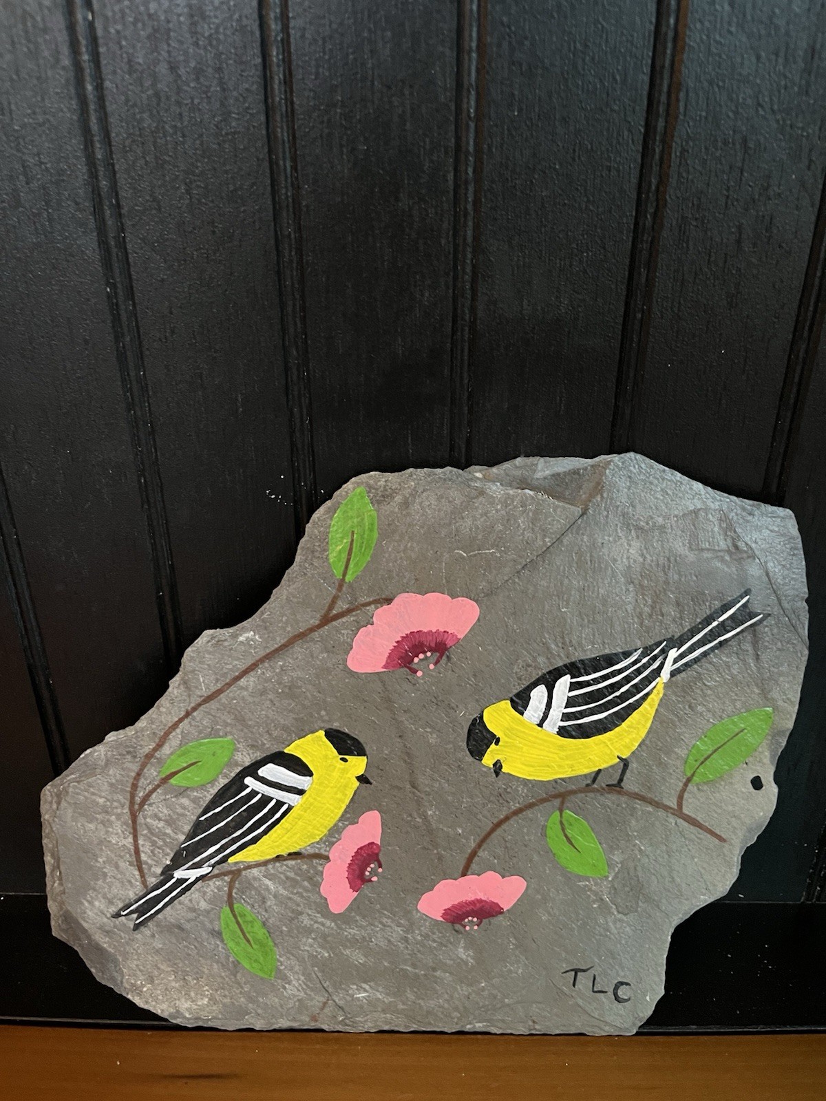 VTG Hand Painted Birds Signed Decorative Slate VTG Hand Painted Birds Signed Decorative Slate